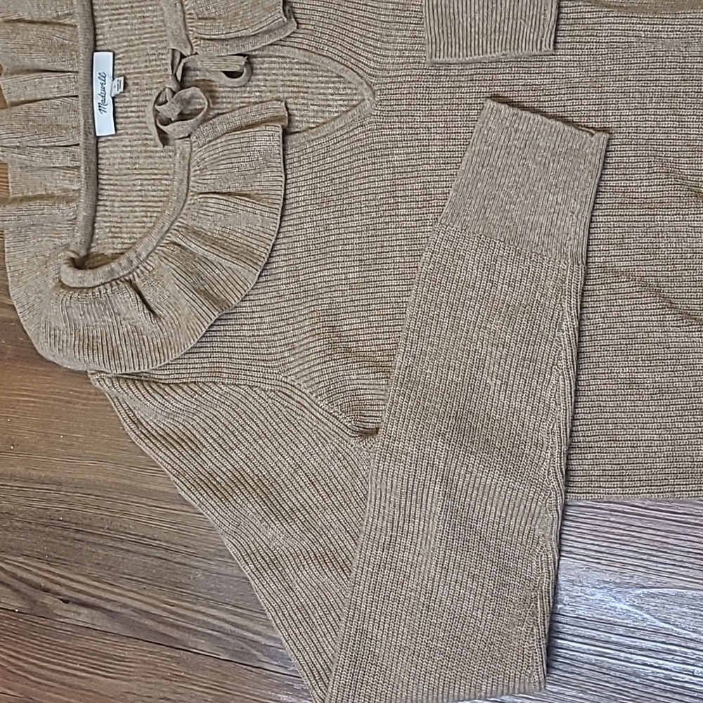 madewell Ruffled Collar Tan Sweater used good condition. - Picture 4 of 13